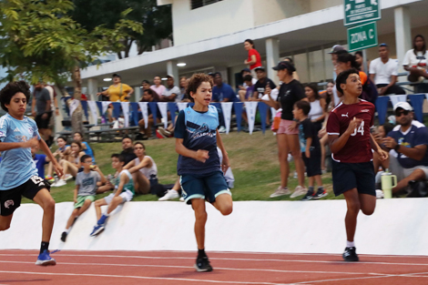 School Runners Panama