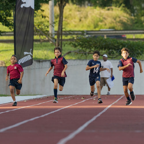 School Runners Panama