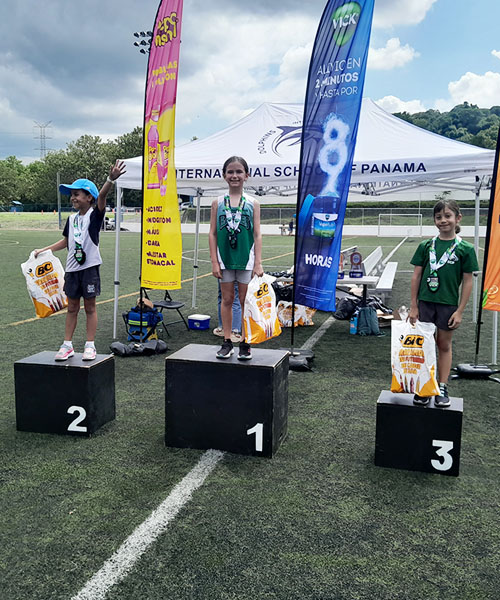 School Runners Panama