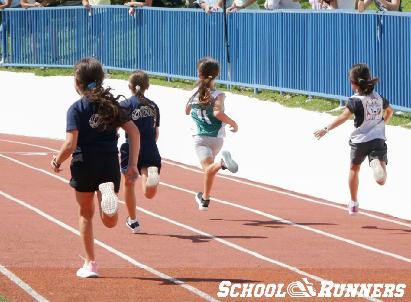 School Runners Panama