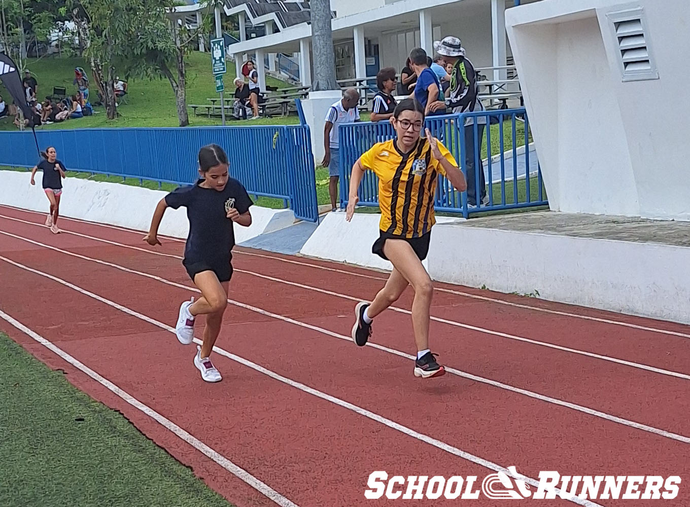 School Runners Panama