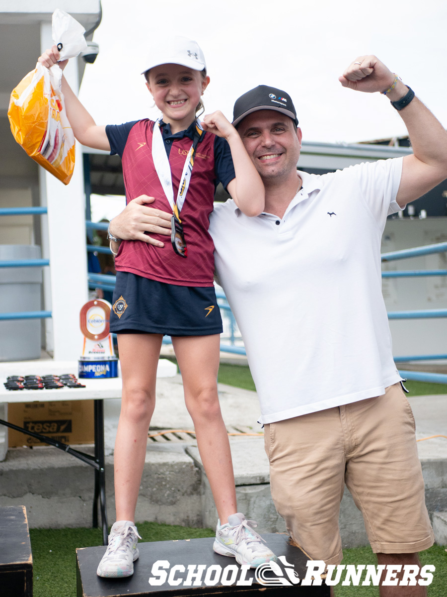 School Runners - Serie 3 - Podio Categoría Femenina