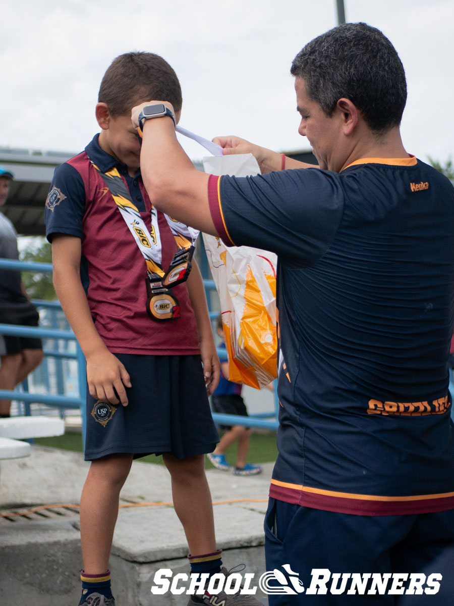 School Runners - Serie 3 - Podio Categoría Masculina