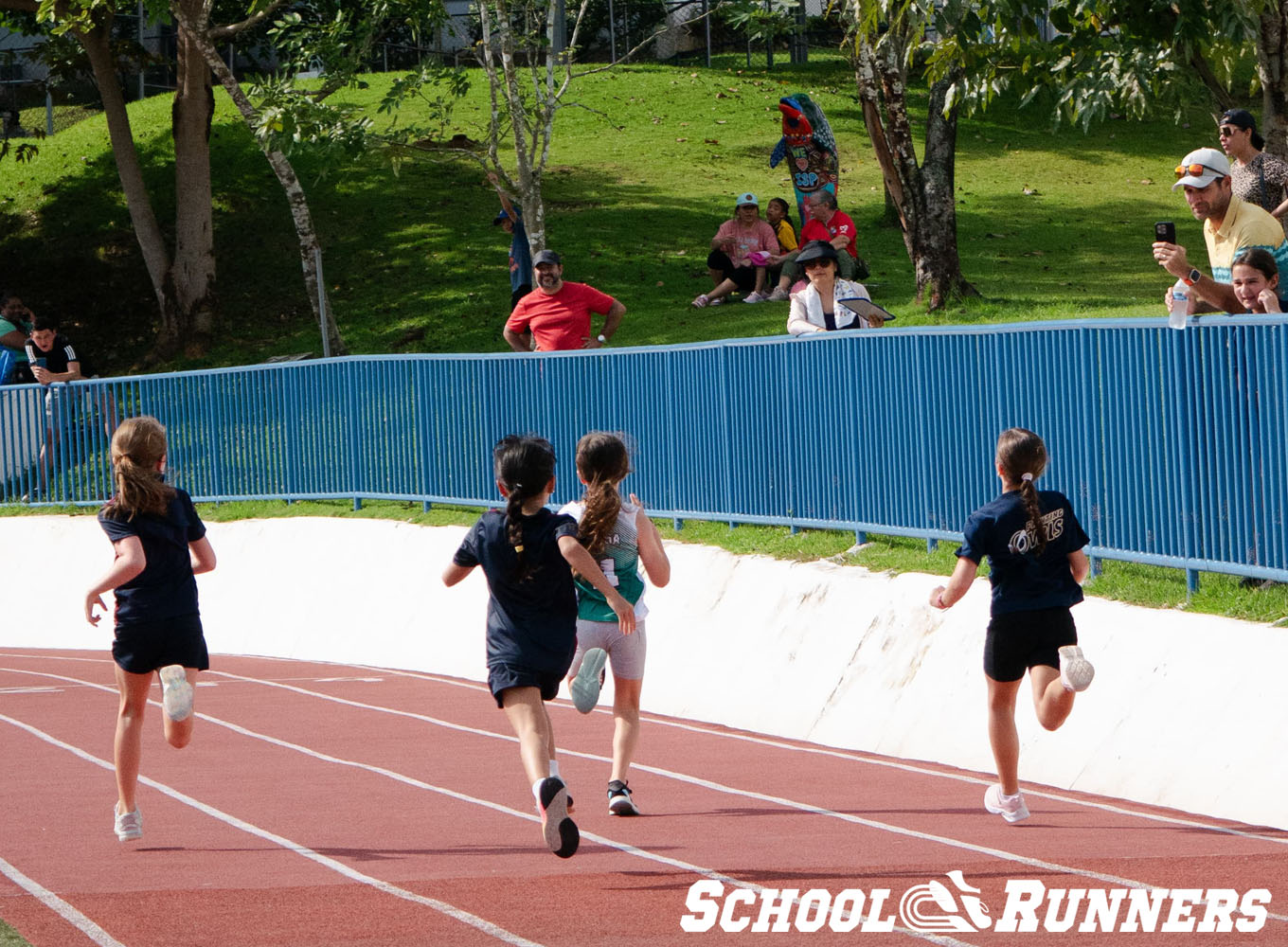 School Runners - Serie 3 - Categoría Femenina