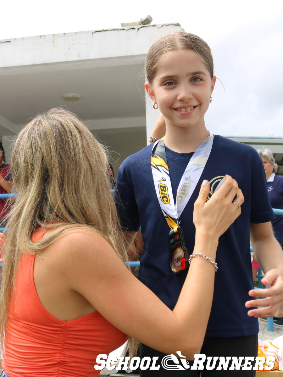 School Runners - Serie 3 - Podio Categoría Femenina 100 mts