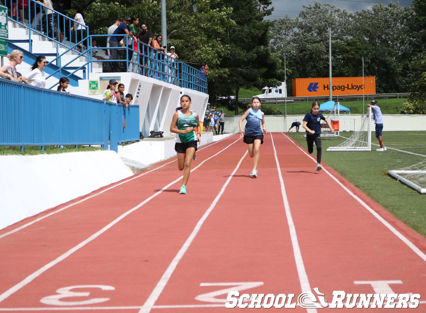 School Runners - Serie 3 - Categoría Femenina 100m