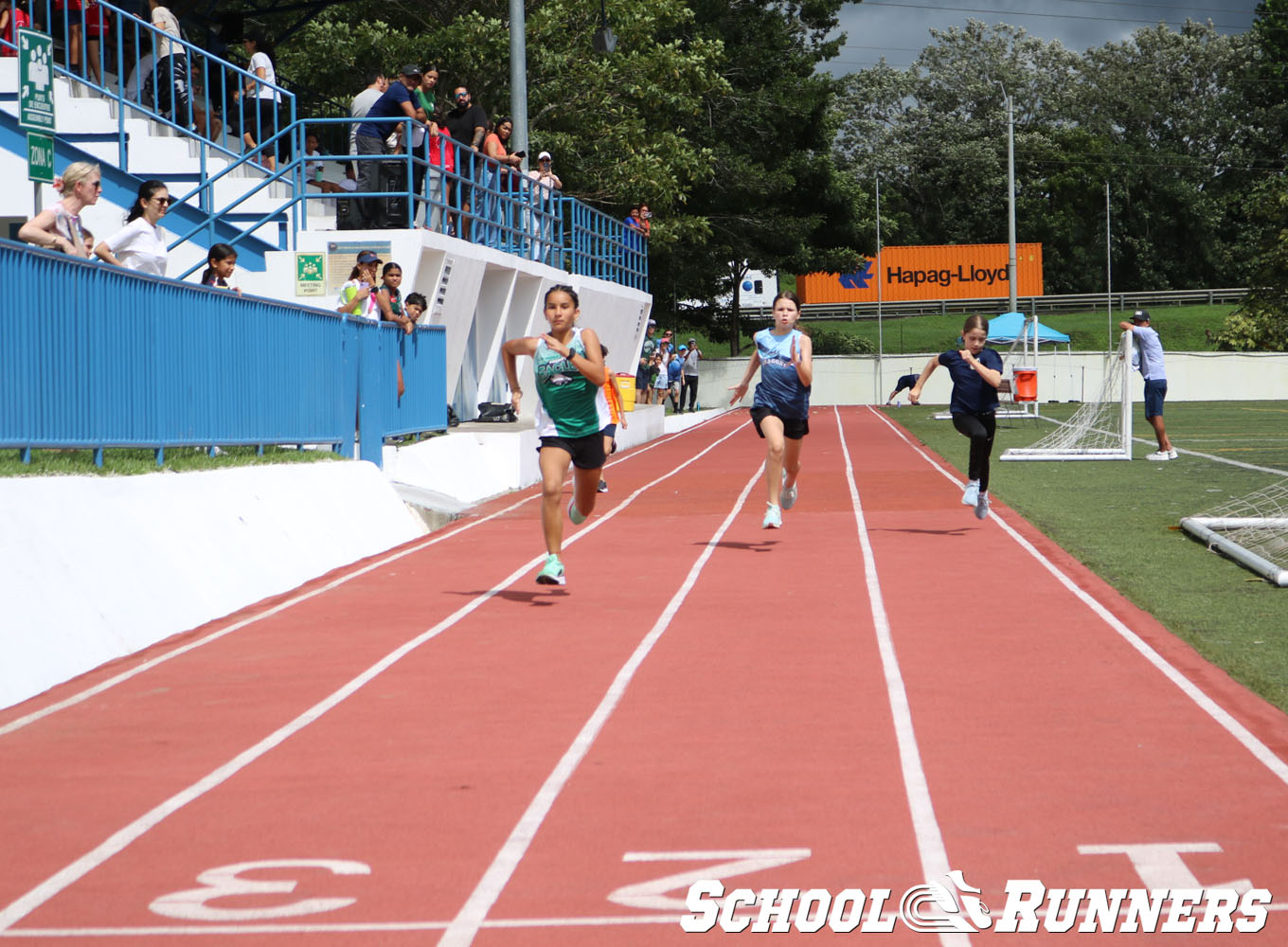 School Runners - Serie 3 - Categoría Femenina 100m