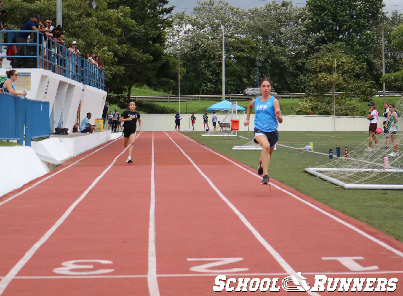 School Runners - Serie 3 - Categoría Femenina 100m