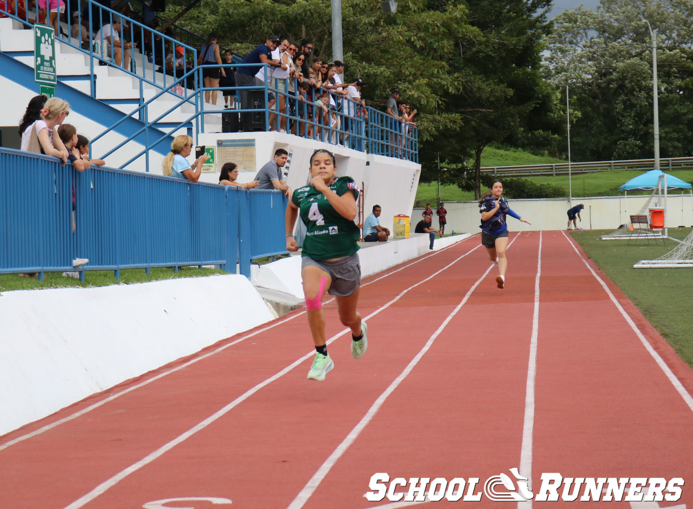 School Runners - Serie 3 - Categoría Femenina 100m