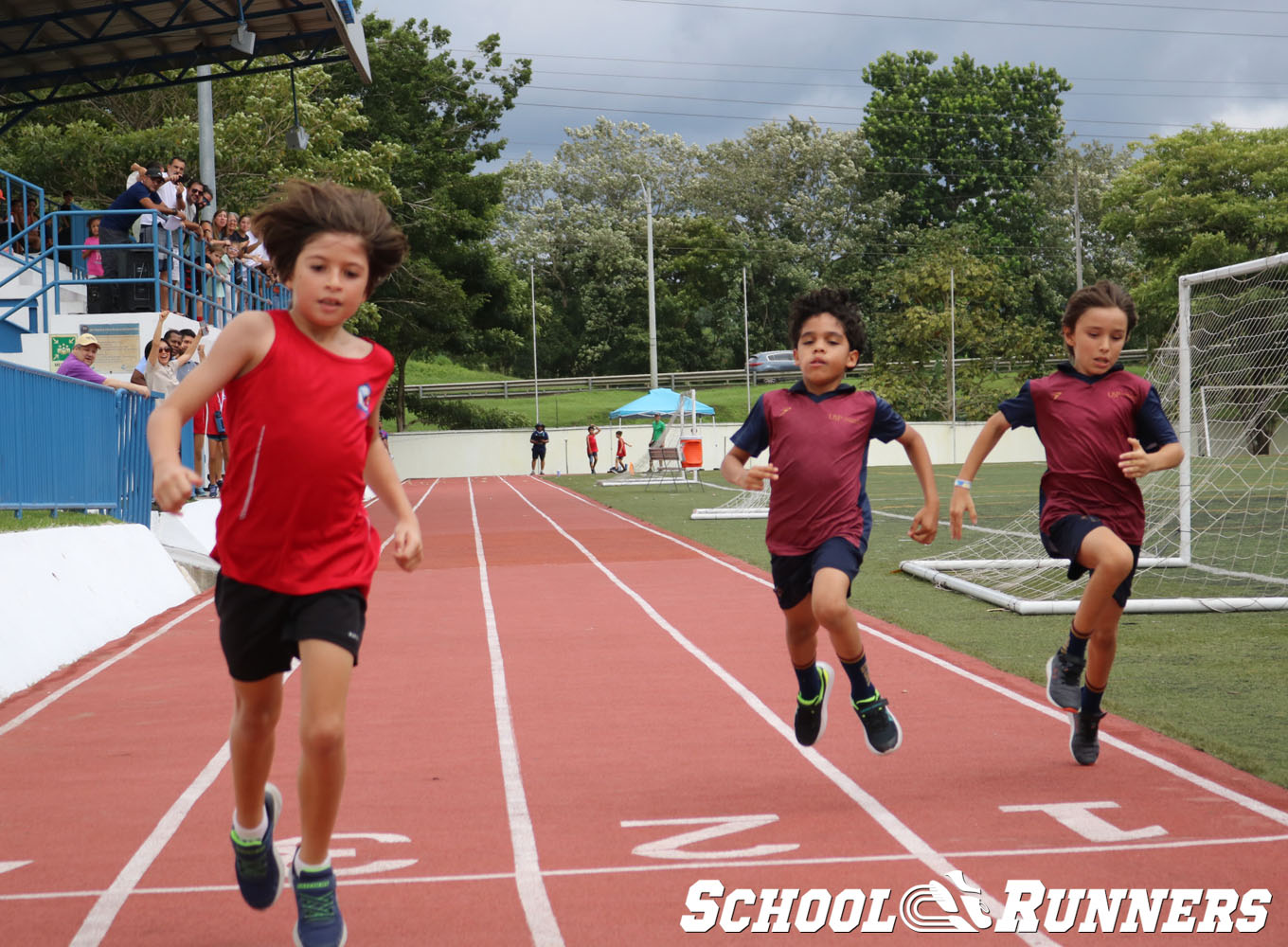 School Runners - Serie 3 - Categoría Masculina 100m