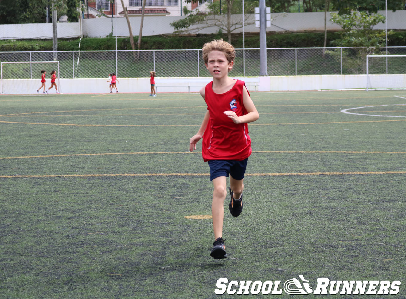 School Runners - Serie 3 - Calentamientos 100m