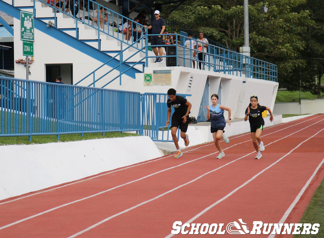 School Runners - Serie 3 - Calentamientos 100m