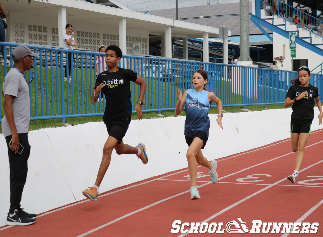 School Runners - Serie 3 - Calentamientos 100m