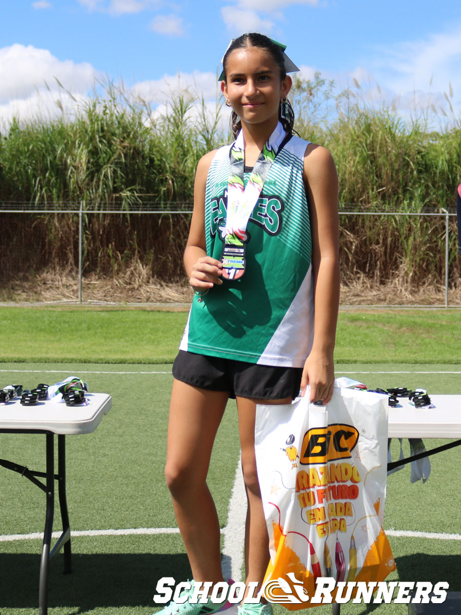 Serie 4 - Podio de la Categoría Femenino u11 en 300 metros