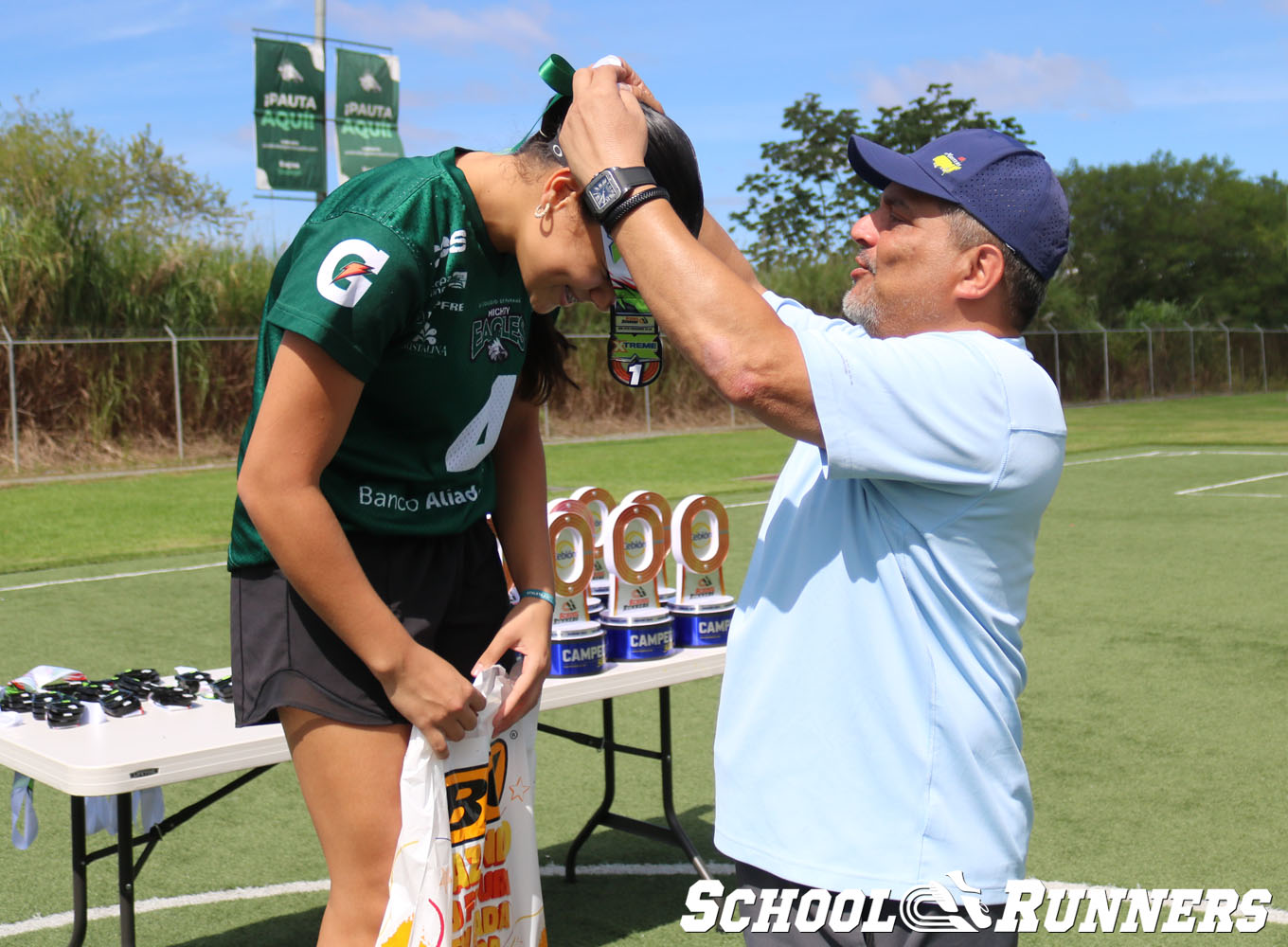 Serie 4 - Podio de la Categoría Femenino u19 en 300 metros