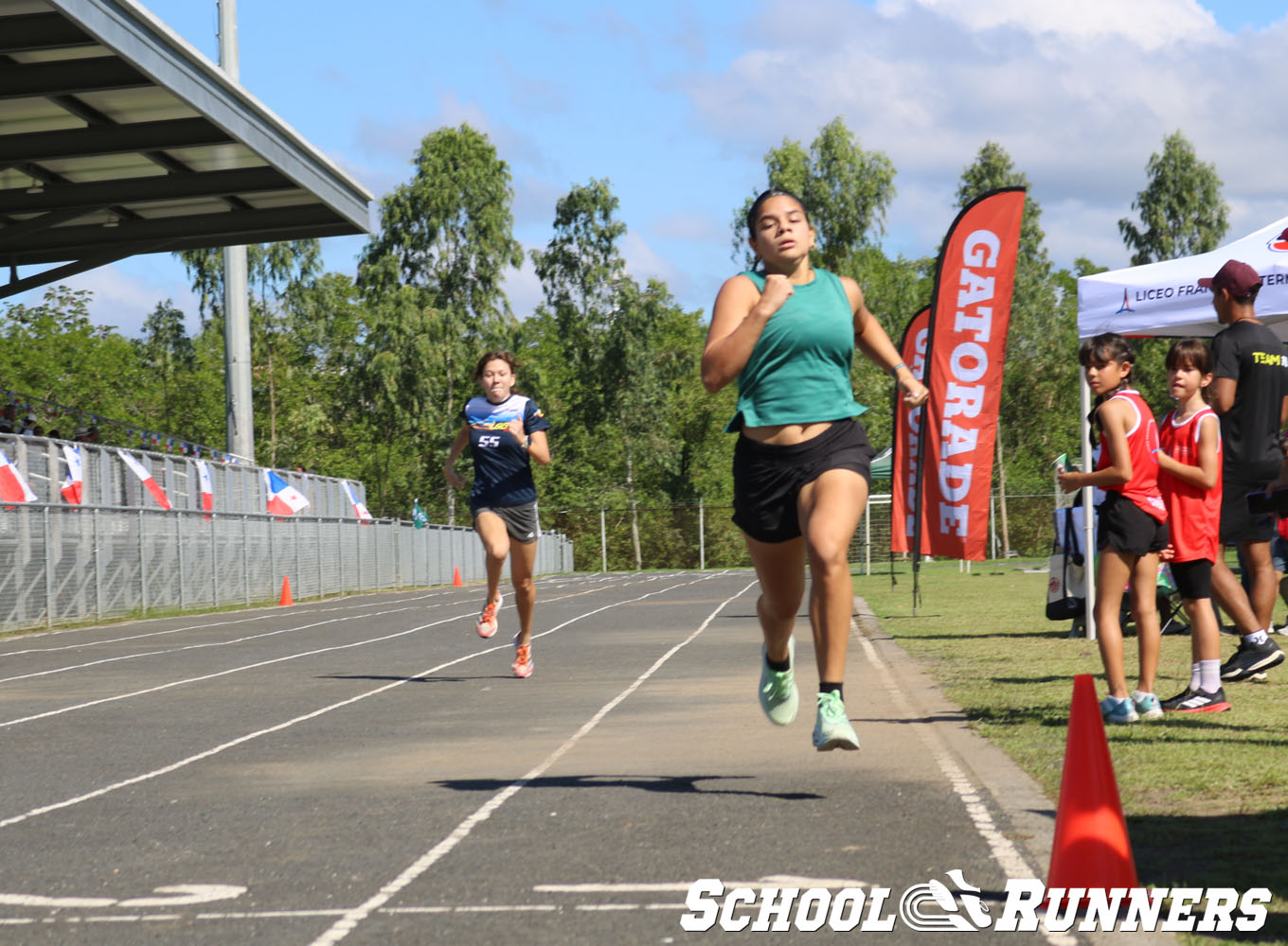 Serie 4 - Heats de la Categoría Femenina u19 en 300 metros