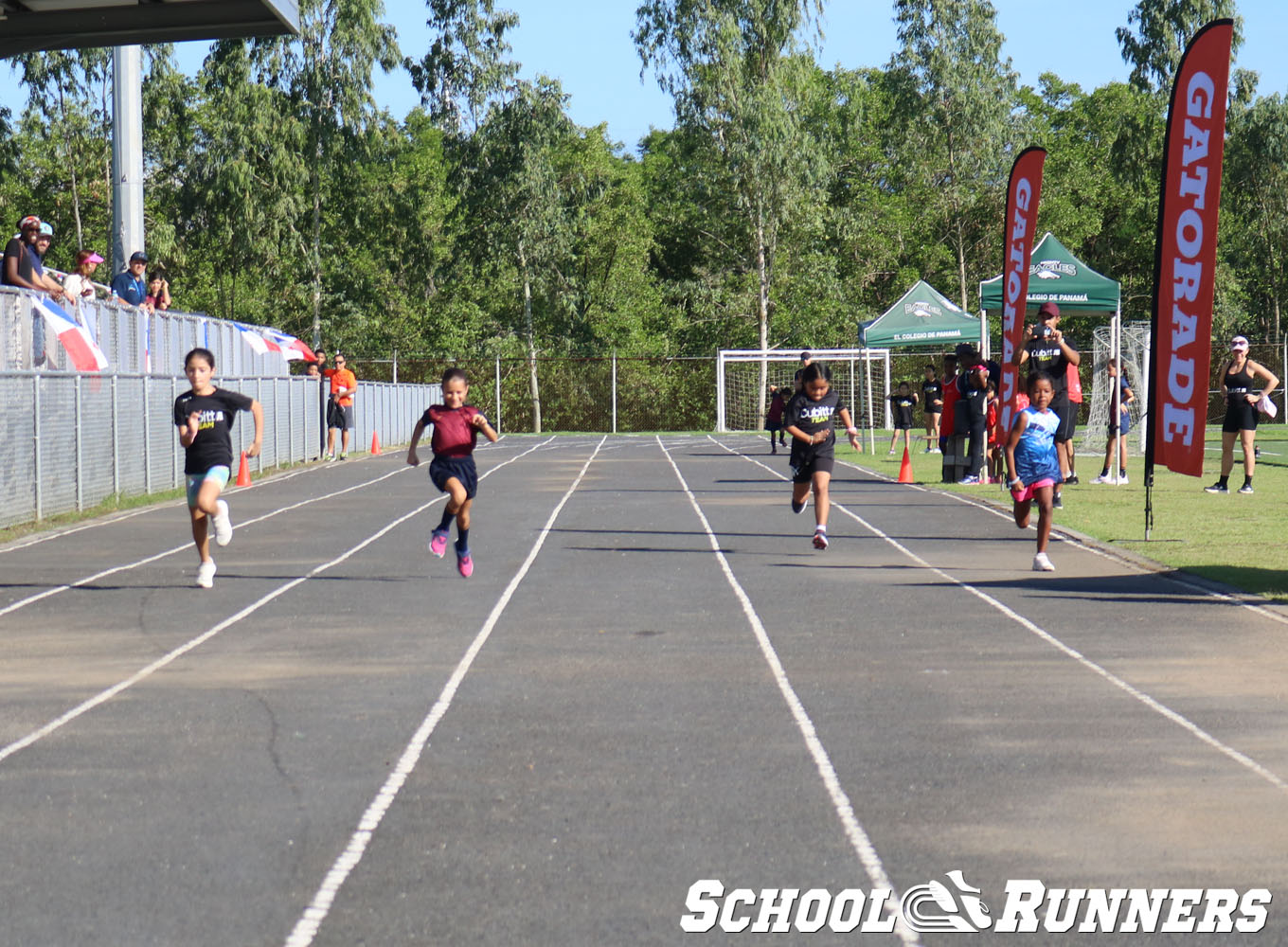 Serie 4 - Heats de la Categoría Femenina u9 en 50 metros