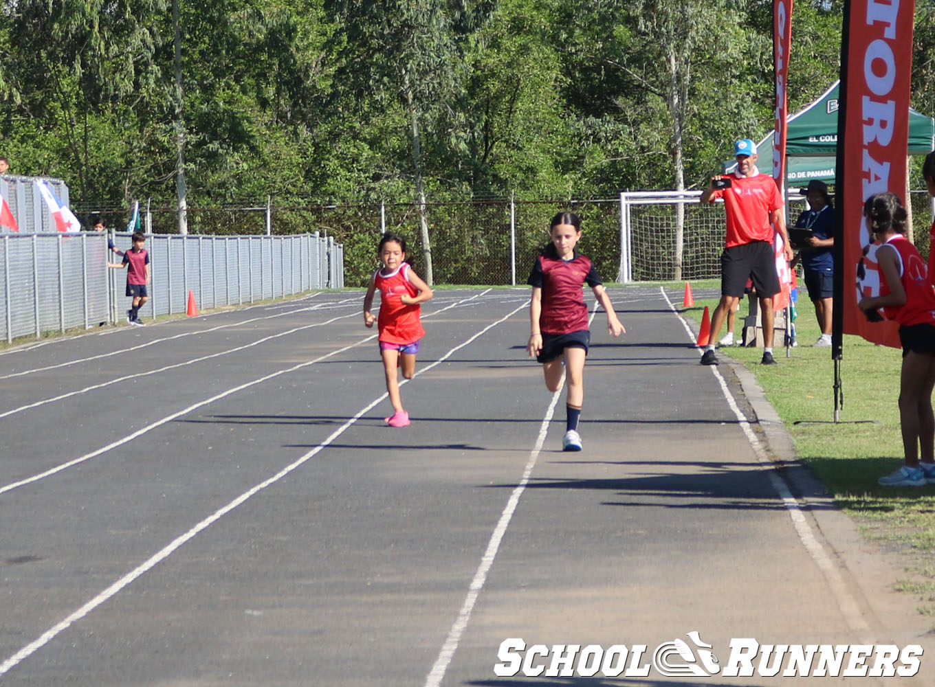 Serie 4 - Heats de la Categoría Femenina u9 en 50 metros