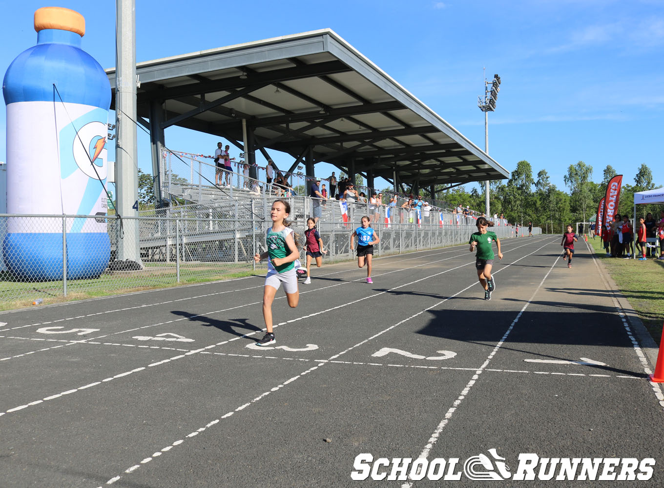 Serie 4 - Heats de la Categoría Femenina u9 en 80 metros