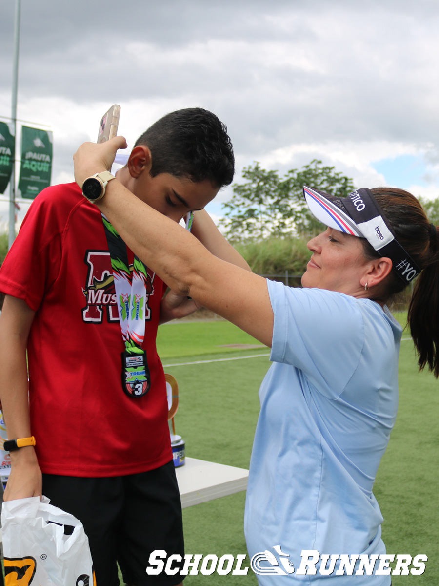 Serie 4 - Podio de la Categoría Masculina u13 en 150 metros