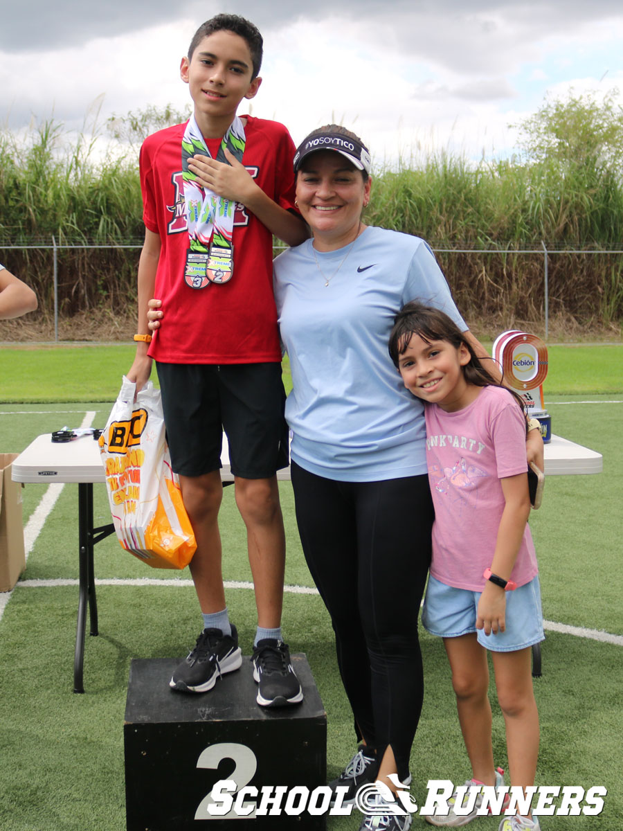 Serie 4 - Podio de la Categoría Masculina u13 en 150 metros