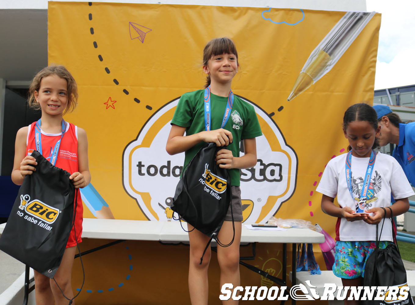 2025 Serie 2 - Medallas - Categoría Femenina u9 - 50 metros