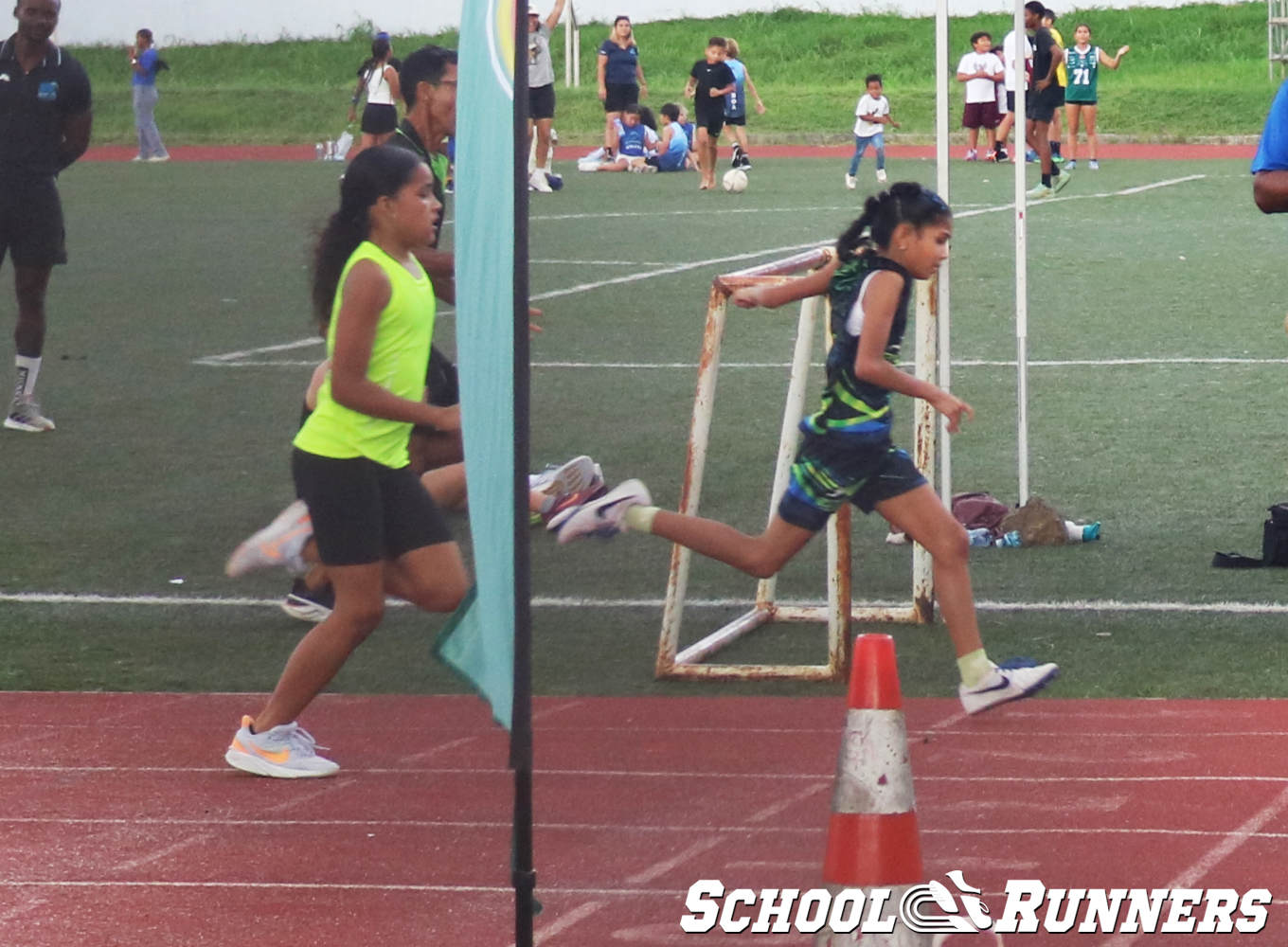 2026 Serie 2 - Heats 300 mts - Categoría Femenina u11