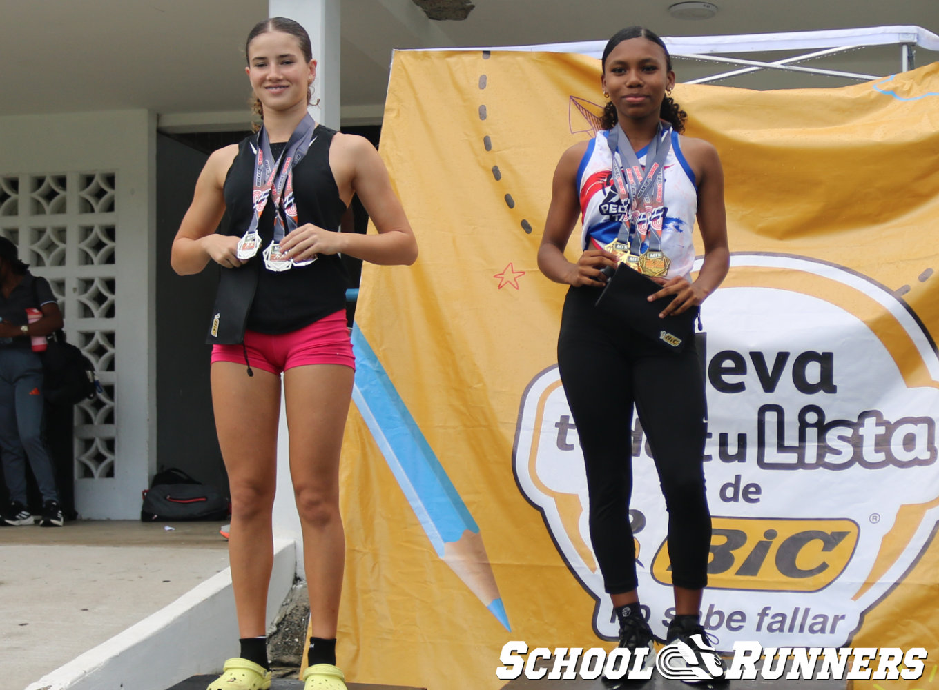 2026 Serie 3 - Medallas 300 mts - Categoría Femenina u15